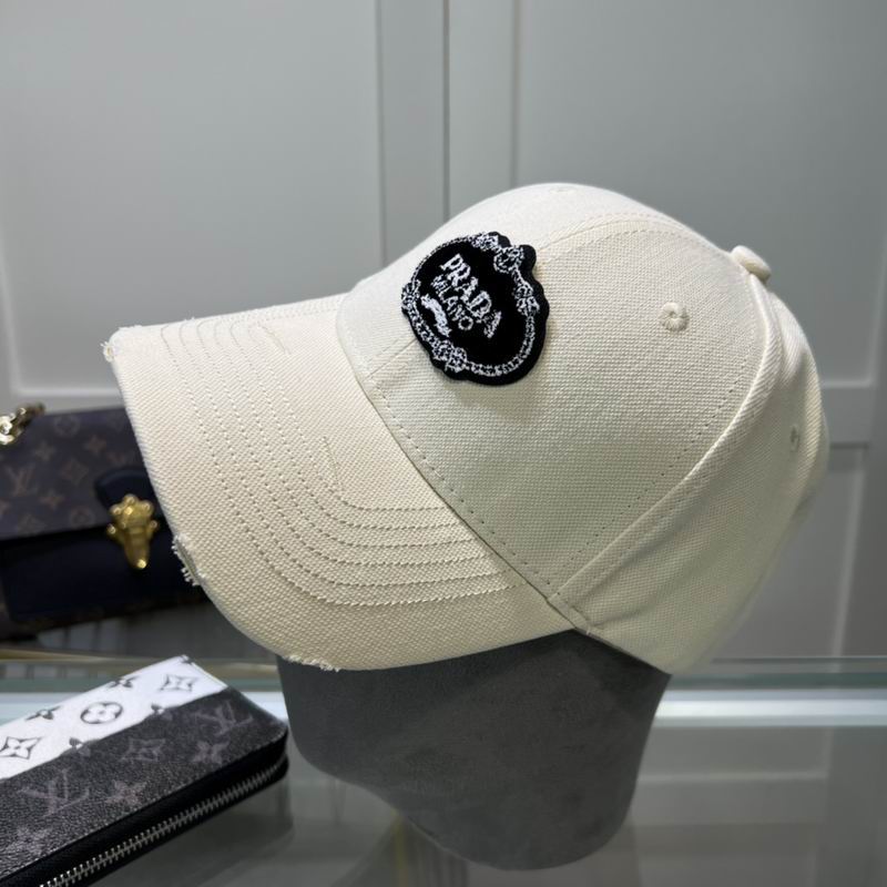 Prada cap (53)